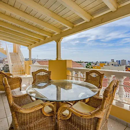 فيلة El Yuka , Heated Pool كالاو سالفاجي