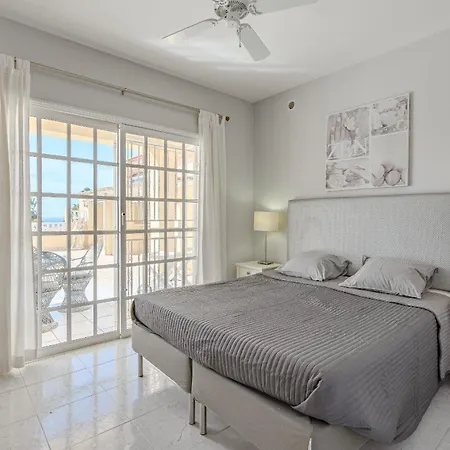 El Yuka , Heated Pool فيلة