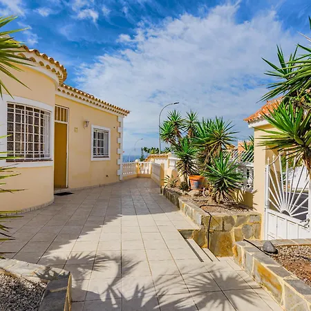 El Yuka , Heated Pool * كالاو سالفاجي