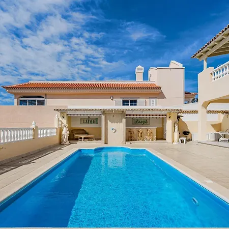 El Yuka , Heated Pool Villa *