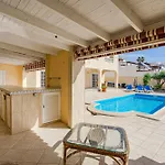 Villa El Yuka , Heated Pool *